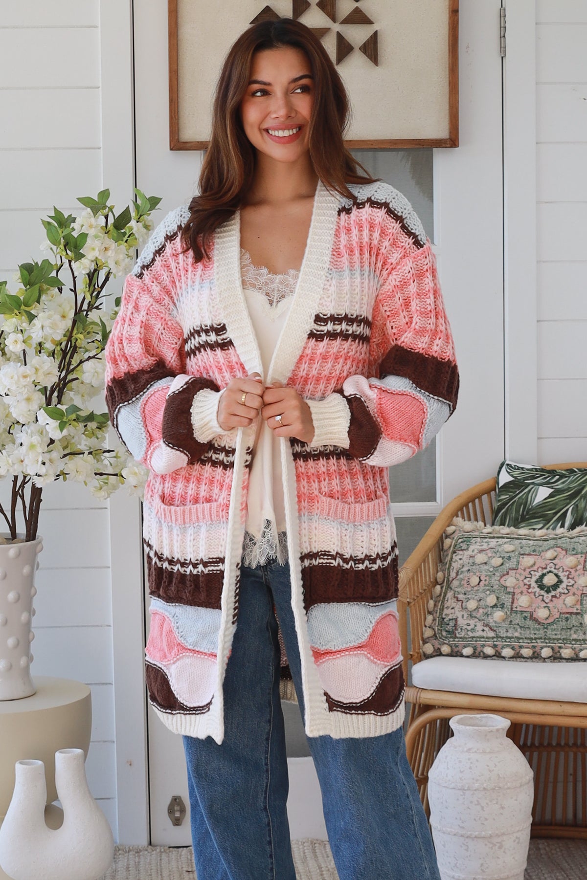 CA0429 COFFEE/PINK