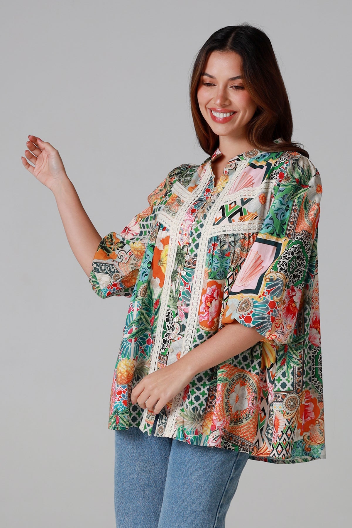 Amira Top