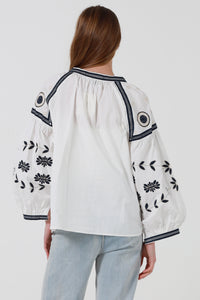 JL0001 Embroidered Top