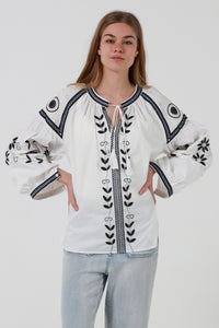 JL0001 Embroidered Top
