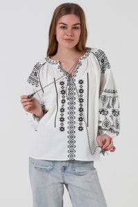 JL0005 Embroidered Top