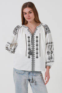 JL0005 Embroidered Top