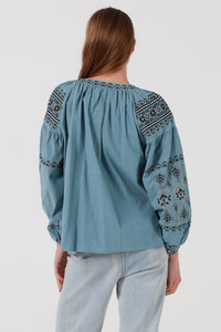 JL0006 Embroidered Top