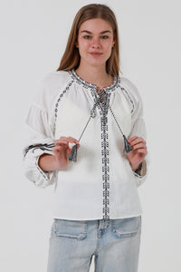 JL0007 Embroidered Top