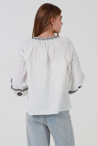 JL0007 Embroidered Top