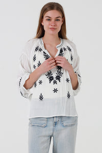 JL0009 Embroidered Top