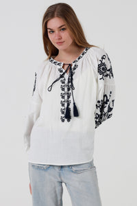 JL0011 Embroidered Top