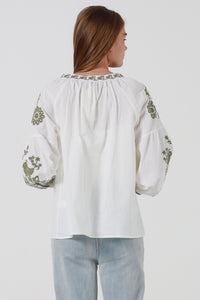 JL0012 Embroidered Top