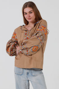 JL0014 Embroidered Top