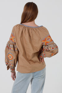 JL0014 Embroidered Top