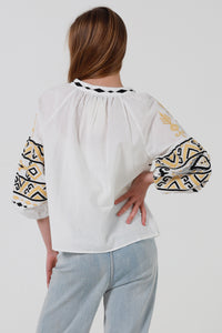 JL0015 Embroidered Top