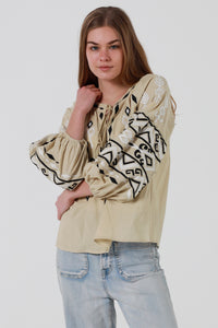 JL0016 Embroidered Top