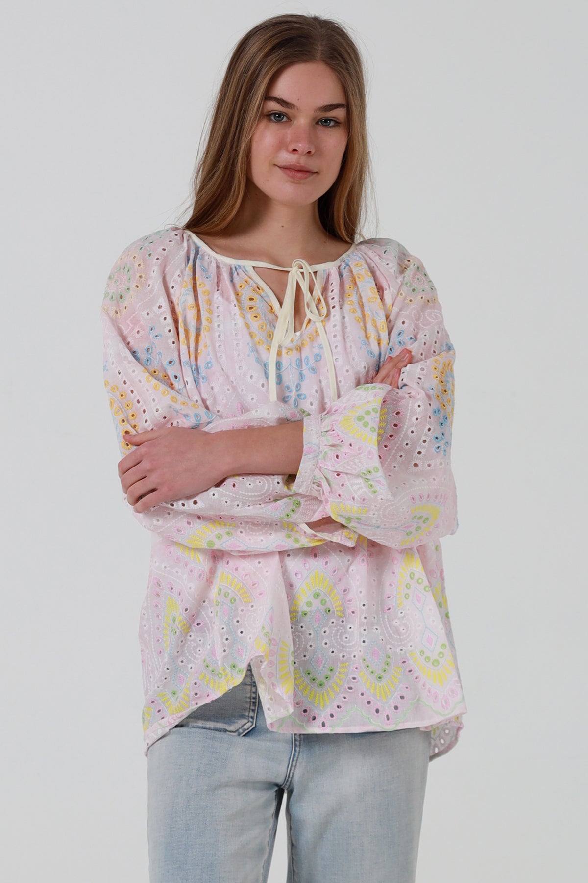 JL0017 Embroidered Top