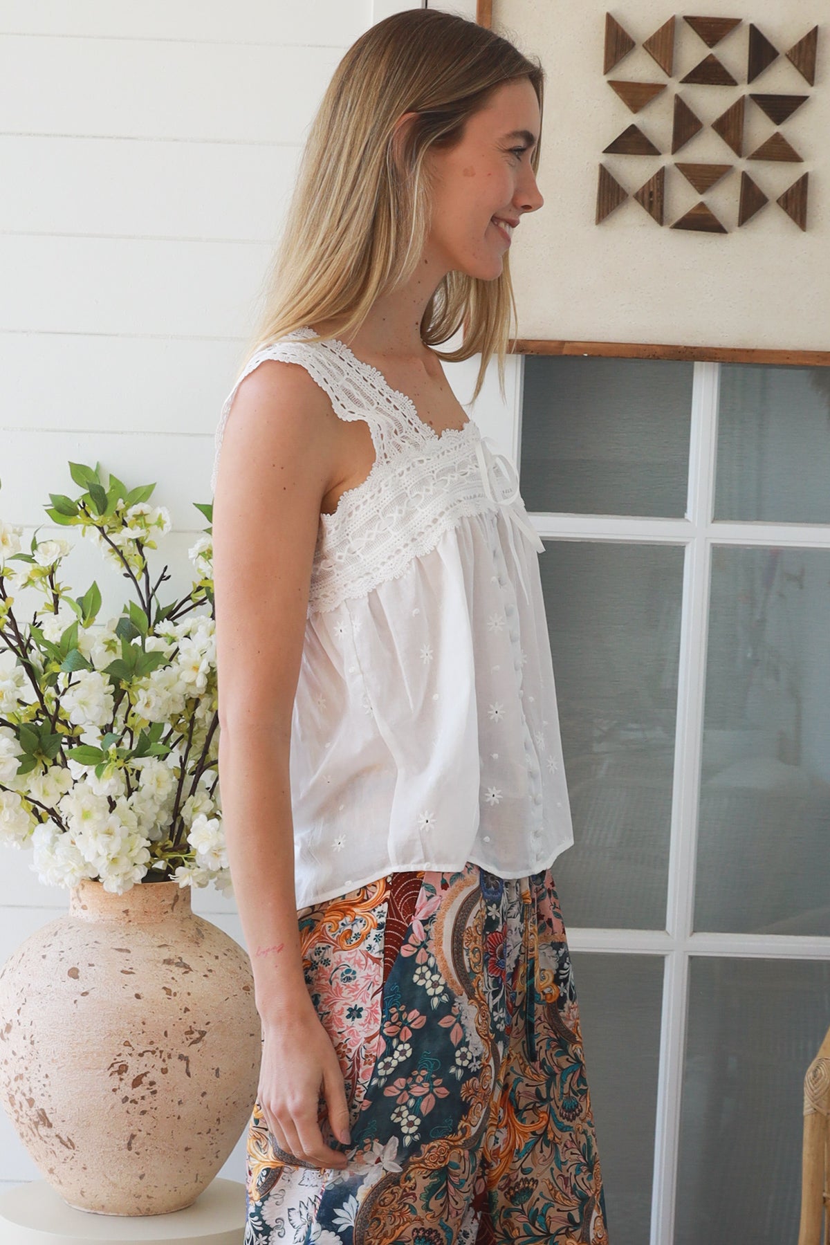 KL0002 Top
