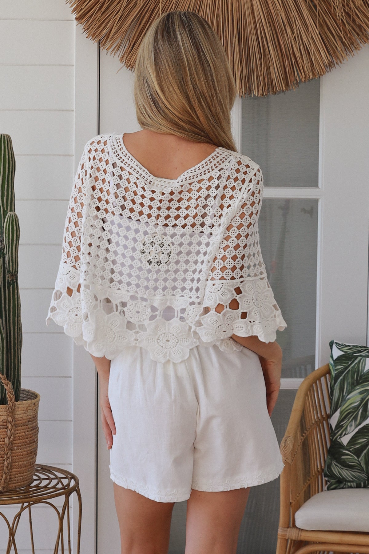 LY0335