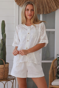 LY0353