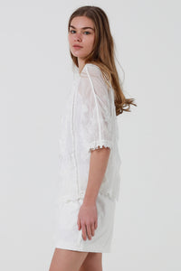 LY0399