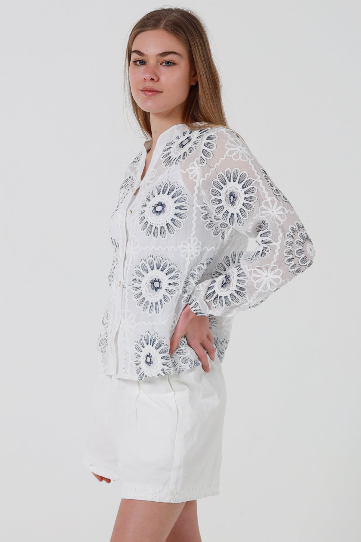 LY0407