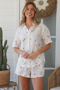 MH0222CH Linen Top with Embroider