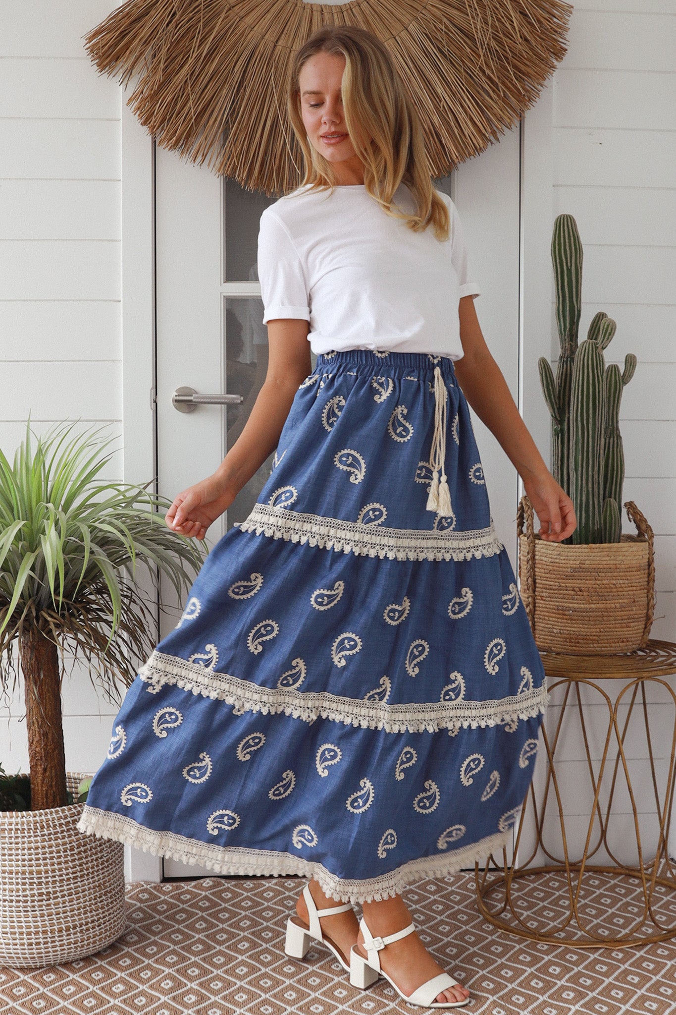RD0063 Skirts
